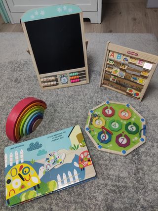 Set di giocattoli educativi in legno