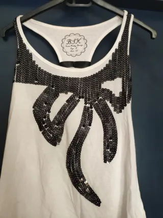 Camiseta BSK tirantes lazo lentejuelas