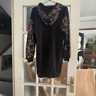 Vestido Tatu negro con pedrería