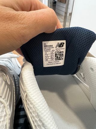 New Balance 530 Talla 41.5 Blanco Plata Azul