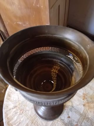 Jarrón Decorativo Metálico