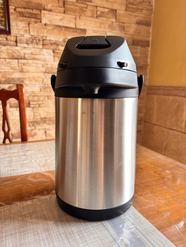 Termo 3 Litros Metal y Plástico