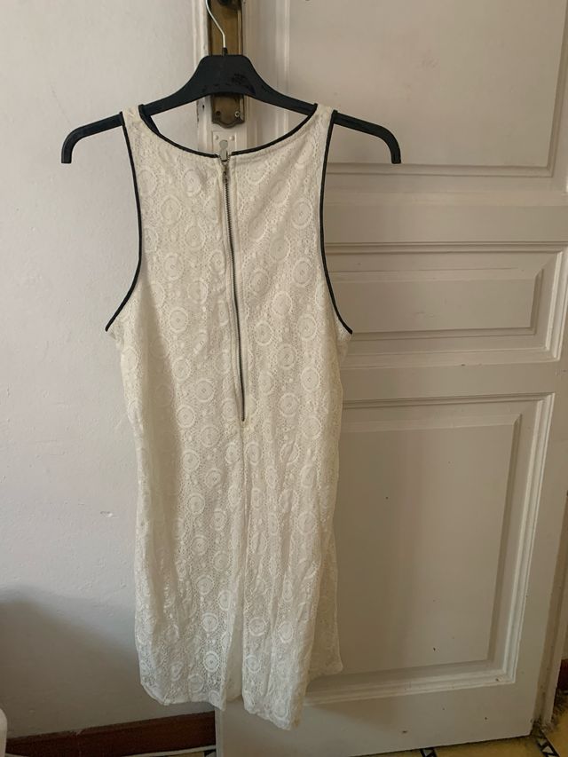 Vestido blanco encaje Pull&Bear talla L