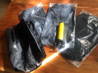 2 Bolsas de Compresión + Bomba de Vacío