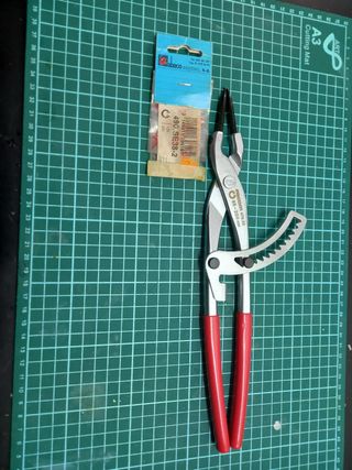 Alicate Facom 479.32 para Circlips