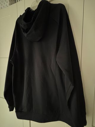 Sudadera Nike Hombre Negra
Felpa fina en interior
