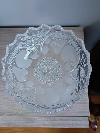 Frutero de cristal tallado