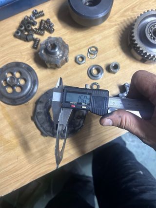 Embrague y contrapeso Bultaco