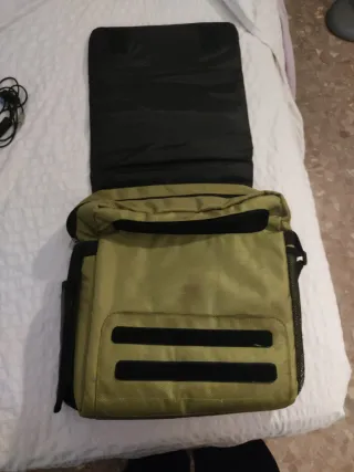 Mochila bandolera para portátil
