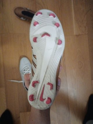 2 pares zapatillas fútbol sala y F11