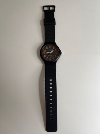 Reloj Casio Negro Sumergible