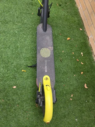 Patinete Eléctrico Olsson Fresh Neon