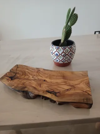 Tagliere in legno di ulivo