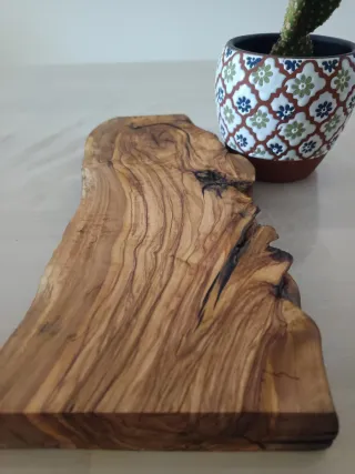 Tagliere in legno di ulivo