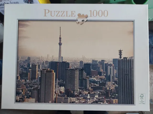 Puzzles 1000p.