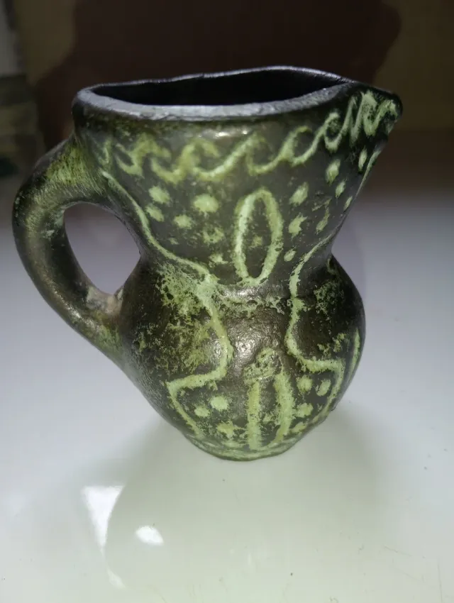 Jarra antigua de colección Pequeña.