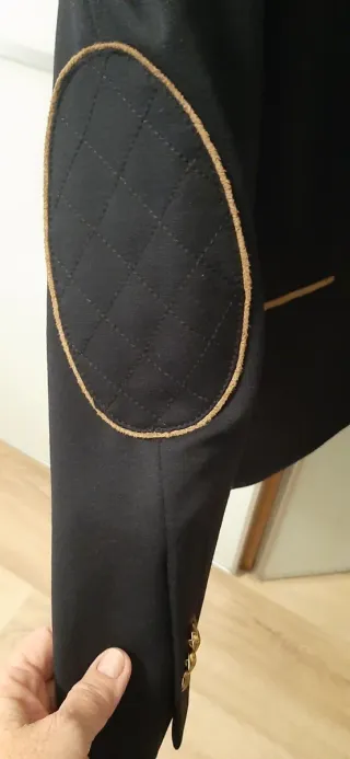 Chaqueta Zara azul marino, lle a coderas