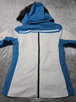CHAQUETA DE ESQUÍ CON ETIQUETA.DESCENTE ALISON