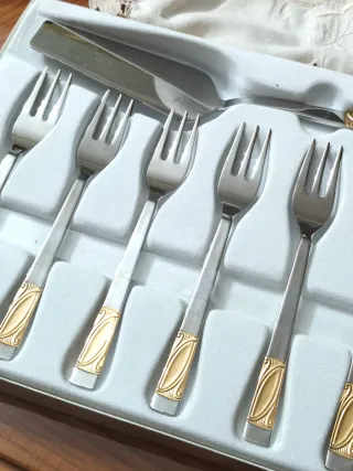 Set posate dolci oro e argento