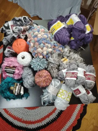 Lote de lanas fantasía