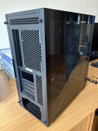 Caja PC Sobremesa Negra/Gris