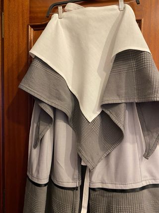 Traje Neska Largo Gris completo 