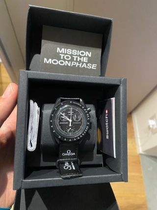 Omega x Swatch Mission to Moonphase Snoopy