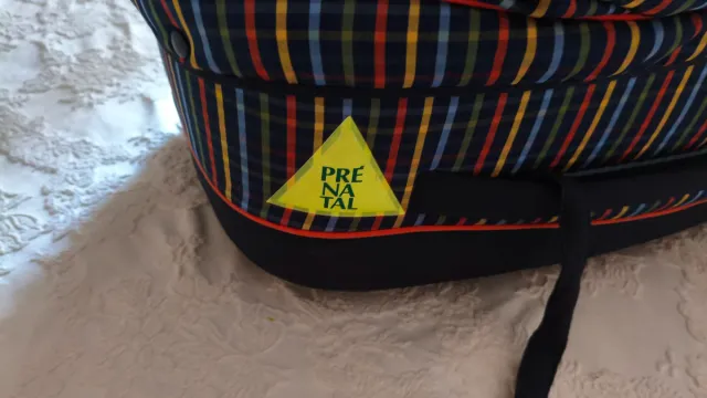 Cuco de bebé a cuadros