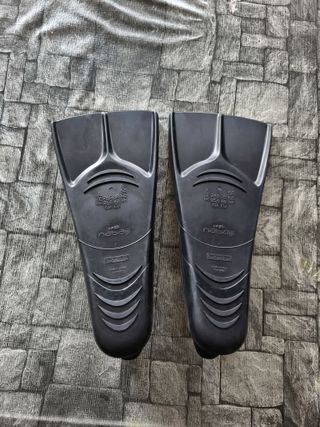 Aletas de natación Decathlon talla 39/40