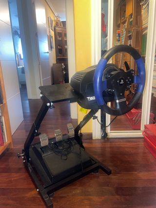 Volante Thrustmaster T150 con pedali
