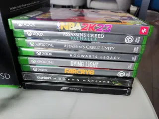Xbox Series X 1TB + Mando + 8 Juegos