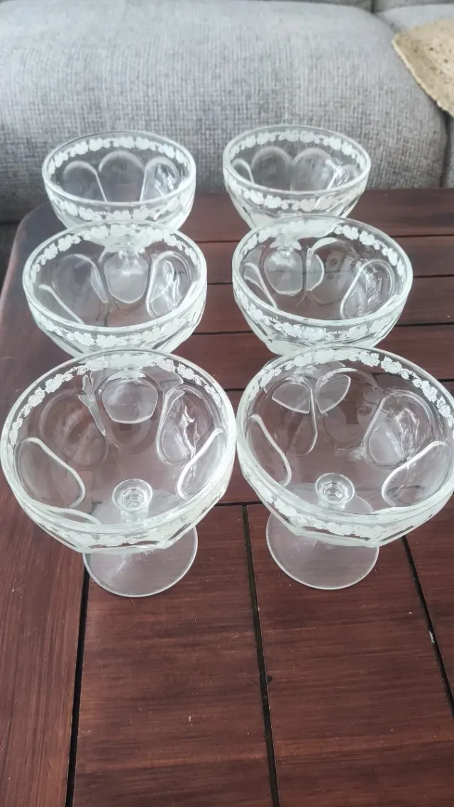 Copas de postre de cristal