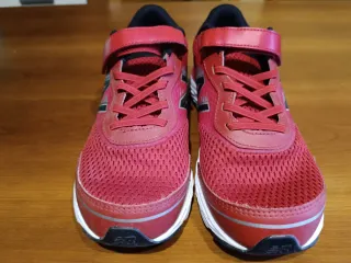 Zapatillas New Balance niño rojas