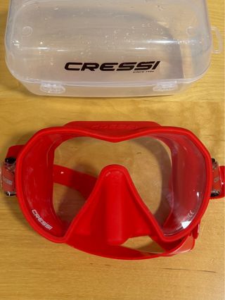 Máscara de buceo Cressi roja