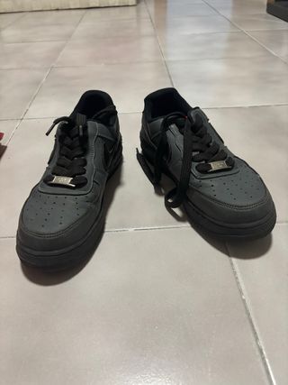 Nike Air Force 1 Grises 