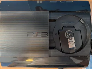 PS3 12GB superSlim con lector