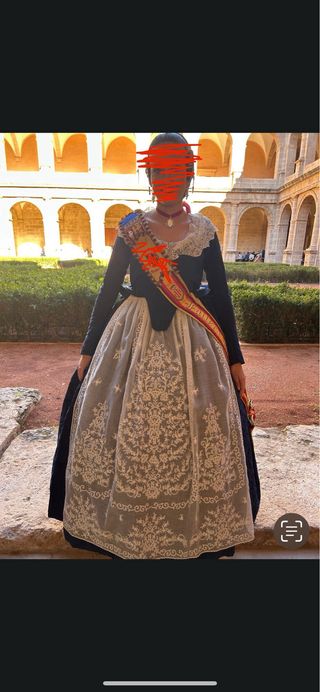Traje de fallera damasco azul 