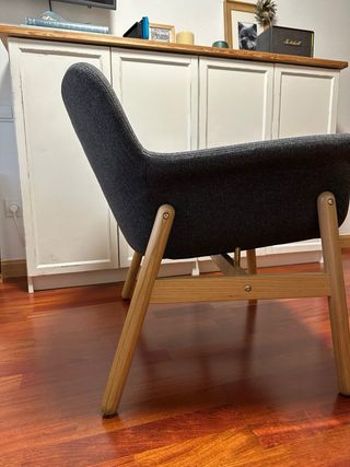 Butaca individual de tela y madera REBAJADO