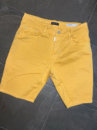 Pantalón corto Antony Morato amarillo Talla M