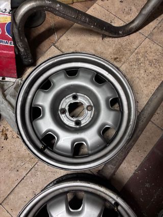 Llantas Chapa Clio 1.8 16v (4 unidades)
