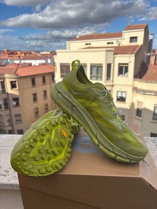 Hoka Mafate Trail U x “SATISFY”.