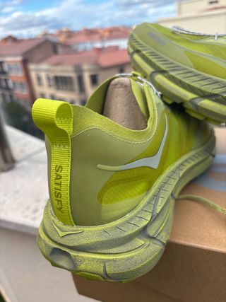 Hoka Mafate Trail U x “SATISFY”.