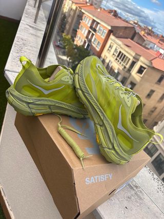 Hoka Mafate Trail U x “SATISFY”.