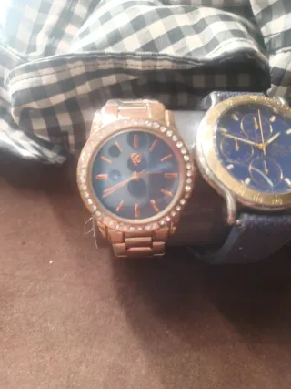 3 Relojes de Pulsera (O por separado)escucho ofert