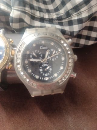 3 Relojes de Pulsera (O por separado)escucho ofert