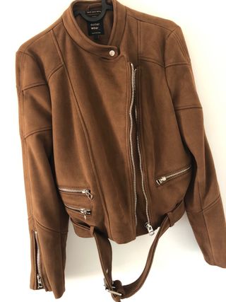 Cazadora Zara efecto ante marrón