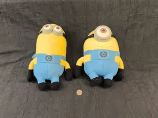 2 giocattoli di peluche Minions