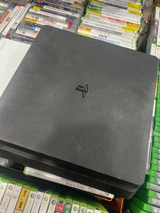 PlayStation 4 Slim Nera xbox one s rotta rotte