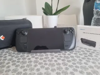 Steam Deck OLED da 512 GB + 128 GB microSD + base JSAUX