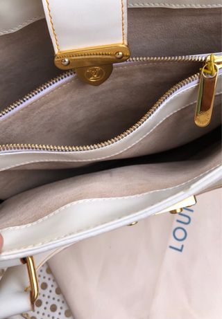 Bolso Louis Vuitton Suhaly